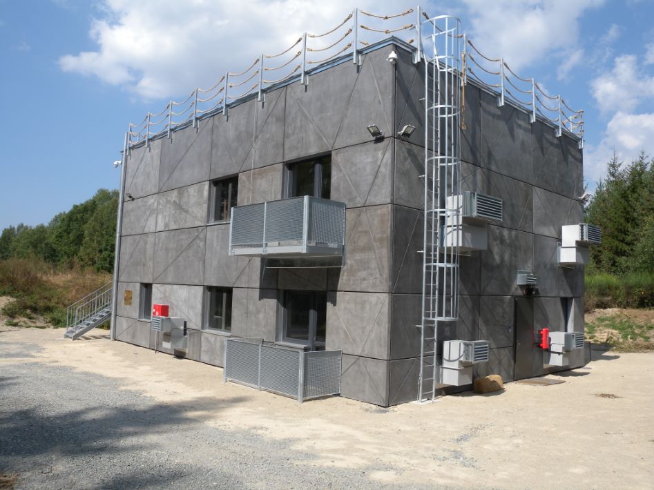 KILL HOUSE / PL4